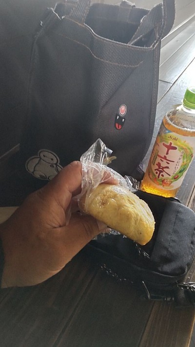 発達障害・ASD・ADHD・福田剛・a.k.aだぁ君・歴史博物館東屋・お茶屋さん・お饅頭